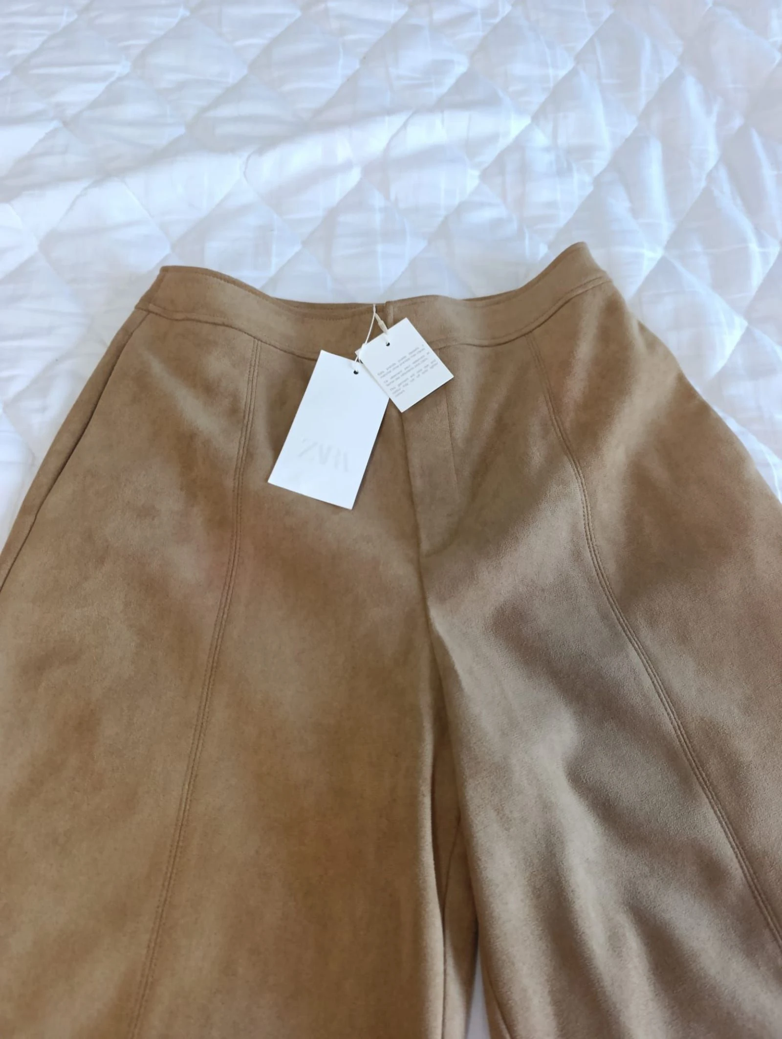 Bermudas largas Zara efeito couro tamanho P – photo 4